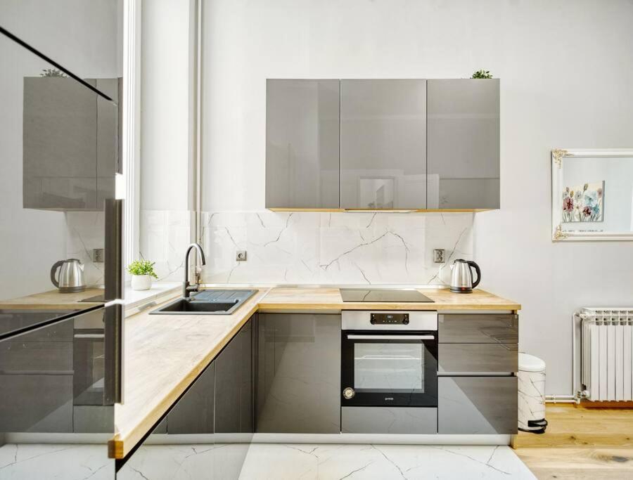 City Twenty 2Bdr Apartment By Irundo Zagreb Exterior photo