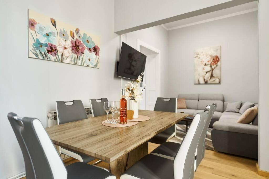 City Twenty 2Bdr Apartment By Irundo Zagreb Exterior photo