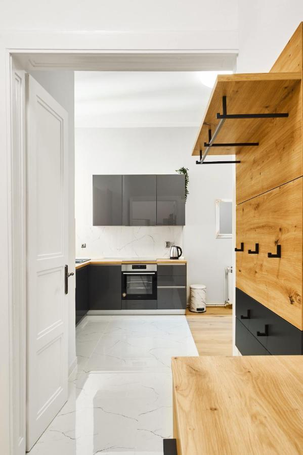City Twenty 2Bdr Apartment By Irundo Zagreb Exterior photo